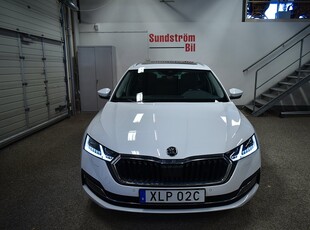 Skoda Octavia iV PHEV Business Pano/Värmare/Kamera DSG Kombi