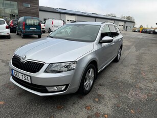 Skoda Octavia Kombi 1.6 TDI Ambition, Drivers Edition Euro 5