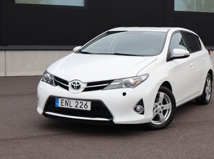 Toyota Auris 1.6 Automat Bakkamera 6 Mån Garanti Nyservad