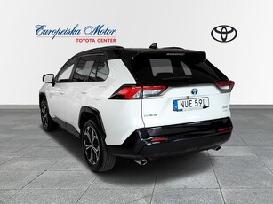 Toyota RAV4 2.5 PHEV AWD Style Premium Pano/V-hjul/*Helgklipp