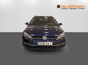 Volkswagen Golf Kombi 1.0 TSI Backkamera/Dragkrok (110hk)