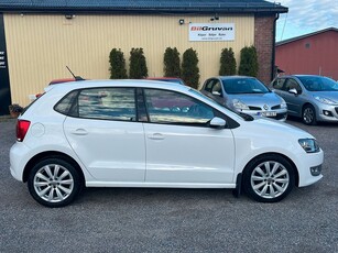 Volkswagen Polo 5-dörrar 1.2 TSI AUT/Dragkrok/GPS