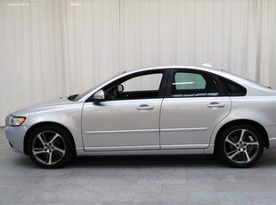 Volvo S40 D2 Momentum Helskinn Värmare PDC Kamrem bytt