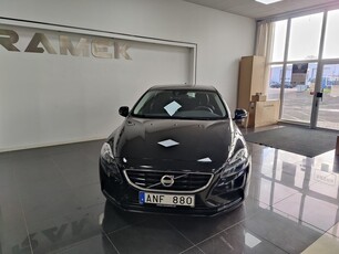 Volvo V40 T2 Momentum Euro 5