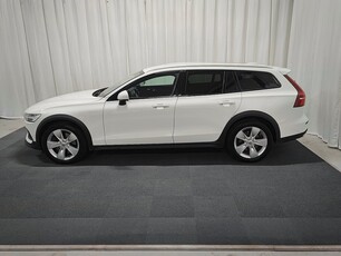 Volvo V60 Cross Country B4 AWD Eu6|B-kam|GPS|Drag|3484:-/mån