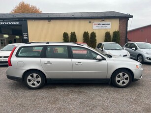 Volvo V70 2.0 F 145hk Dragkrok/M-Värmare