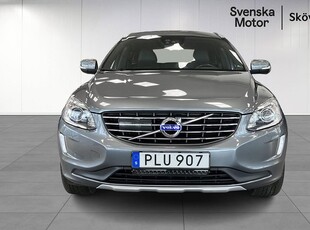 Volvo XC60 D4 AWD Classic Summum VOC Backkamera Dragkrok Vinterhjul