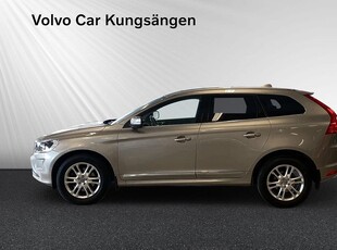 Volvo XC60 D5 AWD Summum Business PRO Läder Pano Elstolar VOC Drag Nyserv