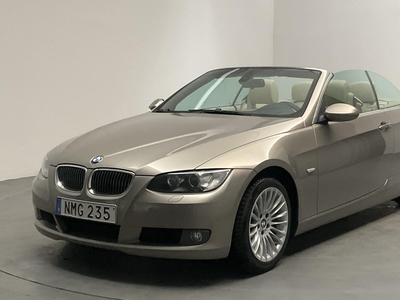 BMW 325i Cabriolet, E93 (218hk)