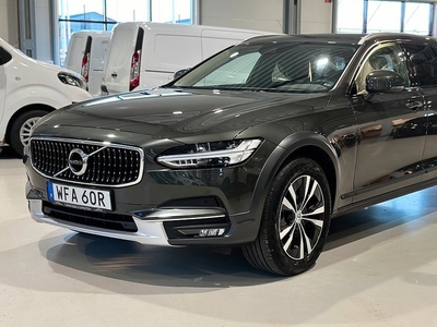 Volvo V90Cross Country D4 AWD Advanced SE III 2020, Kombi