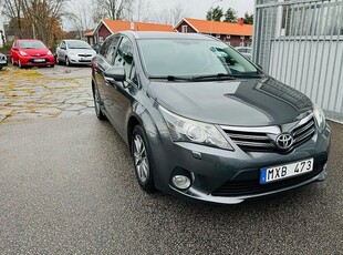 Toyota AvensisKOMBI 1.8 BUSINESS NAVI 1 ÄGARE 2012, Kombi