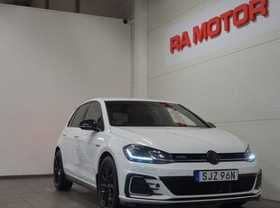 Volkswagen GolfGTE 1.4 TSI Plug-In |Cockpit|Värmare| 2020, Halvkombi