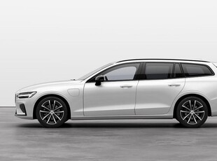 Volvo V60T6 Plus Dark Edition 2025, Kombi