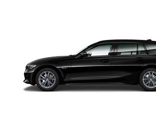 BMW 330e | xDrive | Serviceavtal | Sport line | Dragkrok |