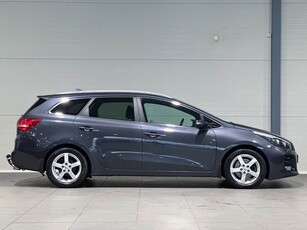 Kia CEED 1.6 CRDi GT-Line GPS Backkamera Rattvärme Två Ägare