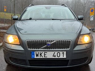 Volvo V50 1.8F 125HK Dragkrok Besiktigad