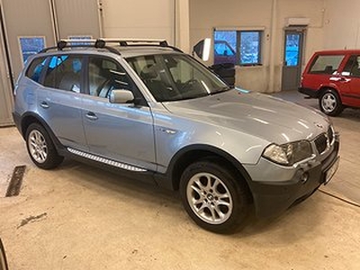 BMW X3 2.5i X-DRIVE MANUELL 1ÄGARE DRAGKROK PANORAMA