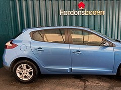 Renault Mégane 1.2 TCe LIMITED | Nav | pano