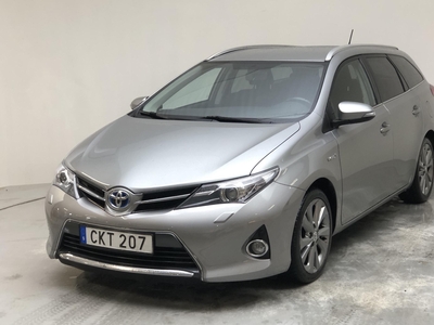 Toyota Auris 1.8 HSD Touring Sports (99hk)