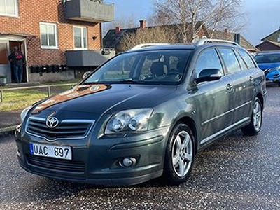 Toyota Avensis Kombi 2.0 D-4D Euro 4/ Besiktigad