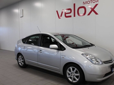 Toyota Prius1.5 VVT-i 3CM CVT NYBES 2009, Halvkombi