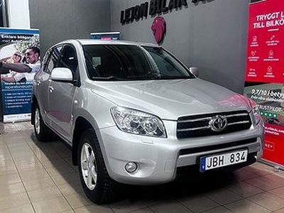 Toyota RAV4 2.0 VVT-i 4x4 1-Ägare / Dragkrok / Årsskatt 2362