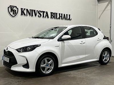 Toyota Yaris Hybrid CVT Active Leasbar CarPlay 1Ägare 116hk