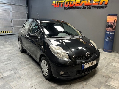 Toyota Yaris5-dörrar 1.33 Dual VVT-i Euro 4 2010, Halvkombi