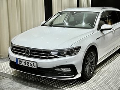 Volkswagen Passat TDI 200hk R-Line Elegance Cockpit Facelift