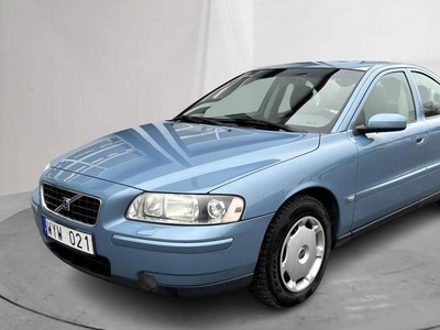 Volvo S602.4 2006, Sedan