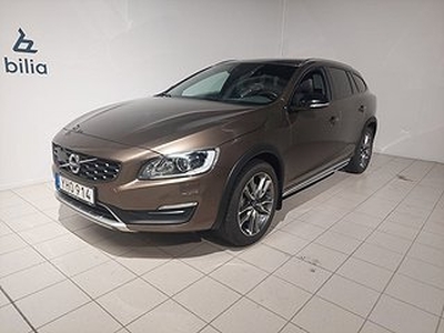 Volvo V60 Cross Country D4 Business Adv Summum | Dragkrok | Bränslevärmare