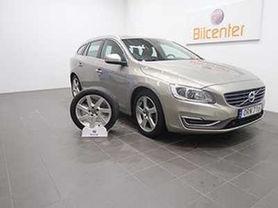 Volvo V60 *Januarirea* D4 Summum Drag-Navi-VOC-Taklucka-Kamera Euro 6