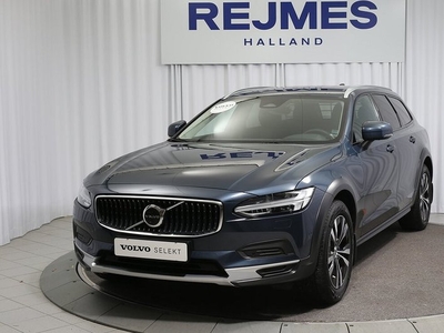 Volvo V90Cross Country B4 AWD Diesel Core Läder Elstol Drag 2023, Kombi