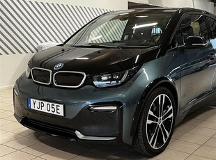 BMW i3s 120 Ah Charged Plus BSI Navi DAP Kamera PDC 2 2022, Halvkombi