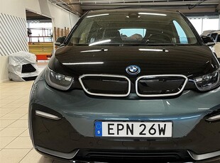 BMW i3s 120Ah Charged Plus Navi Fartpilot Kamera BSI 2022, Halvkombi