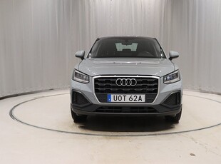 Audi Q2 30 TFSI 110hk P-Sensorer Farthållare Carplay