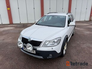 Skoda Octavia Scout 2.0 TDI 4x4 Scout Euro 4