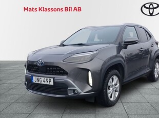 Toyota YarisCross Hybrid AWD-i 1.5 Adventure, Vinterhjul 2022, Halvkombi