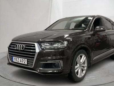 Audi Q7 3.0 TDI e-tron quattro (258hk)