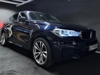 BMW X6 xDrive30d M Sport Taklucka Drag M-värm H/K Navi 258hk