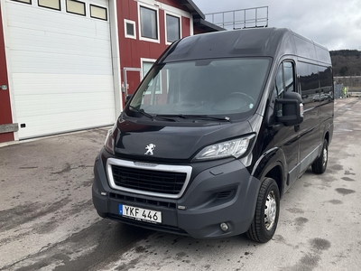 Peugeot Boxer 2.0 HDI BlueHDi Skåp (163hk)