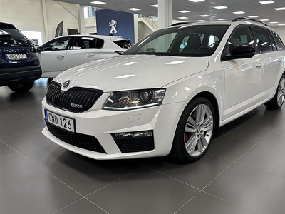 Skoda OctaviaCombi RS 2.0 TDI DSG AUT 2014, Kombi