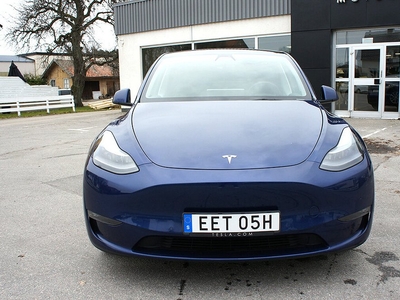 Tesla Model Y Long Range AWD MOMSBIL DRAG