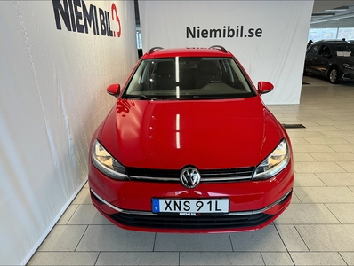 Volkswagen Golf Sportscombi 1.5 TSI 150hk MOMS/Drag/Värmare