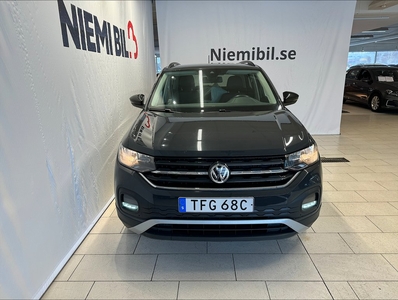 Volkswagen T-CROSS 1.0 TSI 95hk MoK/MOMS/Låg skatt/S&V-däck