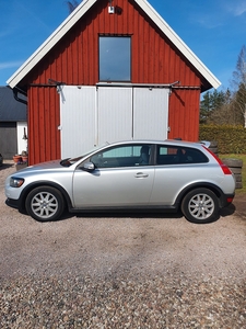 Volvo C30 D5 Momentum Euro 4 obs 12500mil