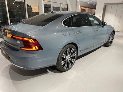 Volvo S90 Recharge T8 Ultimate Bright *Rabattkampanj!