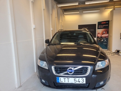 Volvo V50 D2 Momentum Euro 5 Läder Årsskatt 1259kr