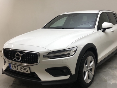 Volvo V60 D4 Cross Country AWD (190hk)