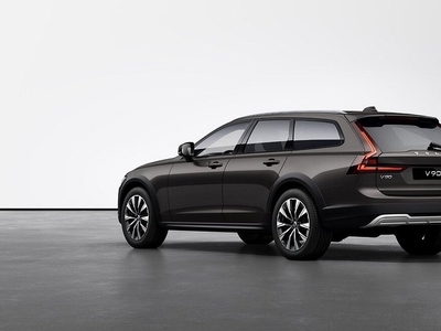 Volvo V90 Cross Country B5 AWD Bensin Ultimate OBS LAGERBIL